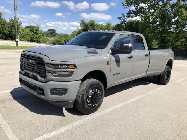 2026 RAM 3500 RAM 3500 BIG HORN CREW CAB 4X4 8' BOX
