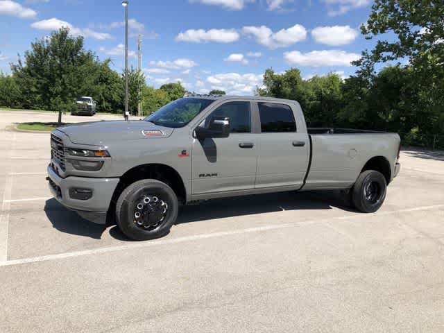 2026 RAM 3500 RAM 3500 BIG HORN CREW CAB 4X4 8' BOX