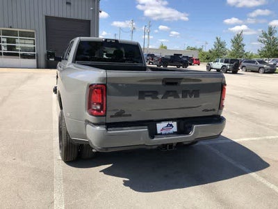 2026 RAM 3500 RAM 3500 BIG HORN CREW CAB 4X4 8' BOX