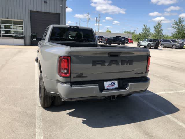 2026 RAM 3500 RAM 3500 BIG HORN CREW CAB 4X4 8' BOX