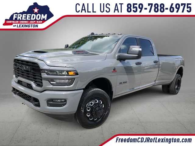 2026 RAM 3500 RAM 3500 BIG HORN CREW CAB 4X4 8' BOX