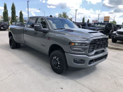 2026 RAM 3500 RAM 3500 BIG HORN CREW CAB 4X4 8' BOX