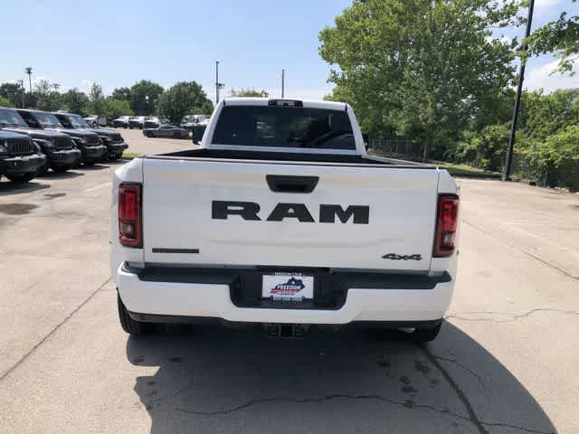 2026 RAM 3500 RAM 3500 BIG HORN CREW CAB 4X4 8' BOX