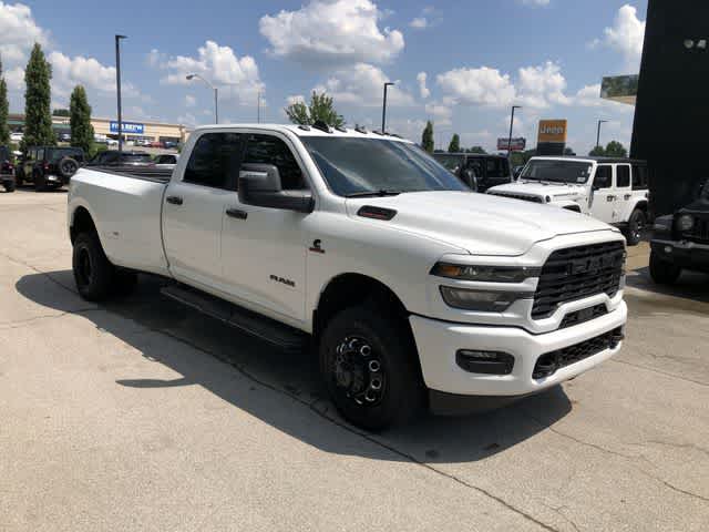 2026 RAM 3500 RAM 3500 BIG HORN CREW CAB 4X4 8' BOX