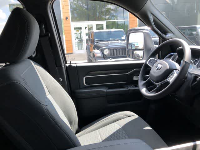 2026 RAM 3500 RAM 3500 BIG HORN CREW CAB 4X4 8' BOX
