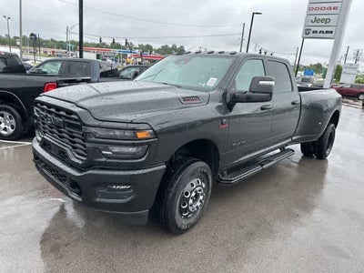 2026 RAM 3500 RAM 3500 BIG HORN CREW CAB 4X4 8' BOX