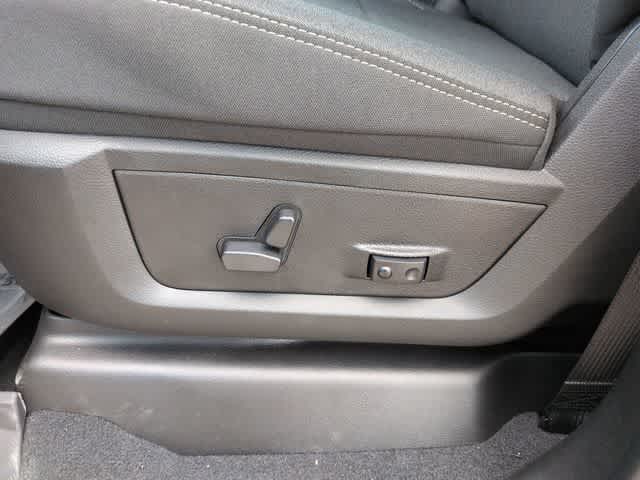 2026 RAM 3500 RAM 3500 BIG HORN CREW CAB 4X4 8' BOX