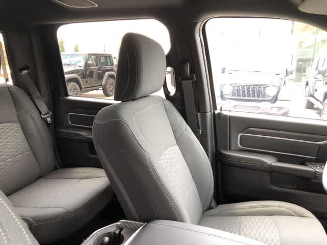 2026 RAM 3500 RAM 3500 BIG HORN CREW CAB 4X4 8' BOX