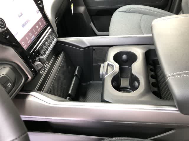 2026 RAM 3500 RAM 3500 BIG HORN CREW CAB 4X4 8' BOX