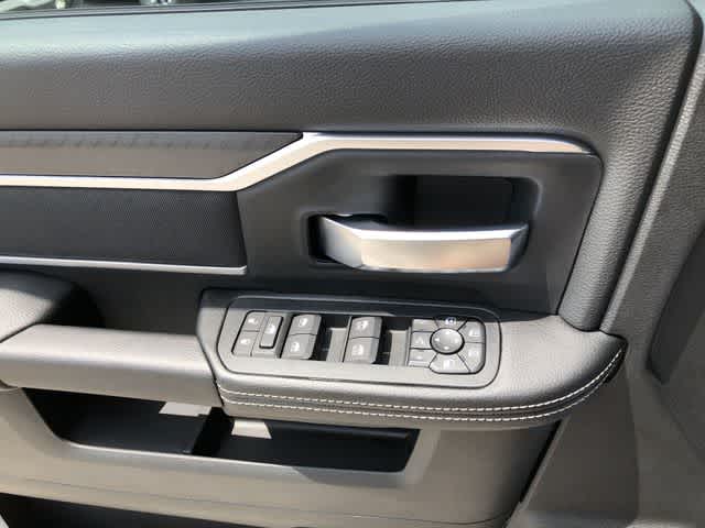 2026 RAM 3500 RAM 3500 BIG HORN CREW CAB 4X4 8' BOX