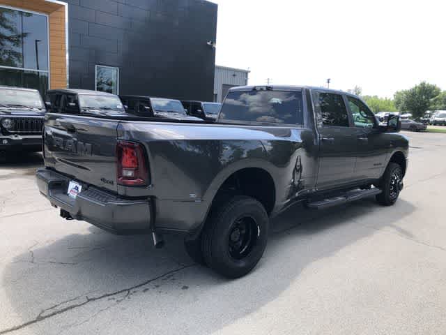 2026 RAM 3500 RAM 3500 BIG HORN CREW CAB 4X4 8' BOX