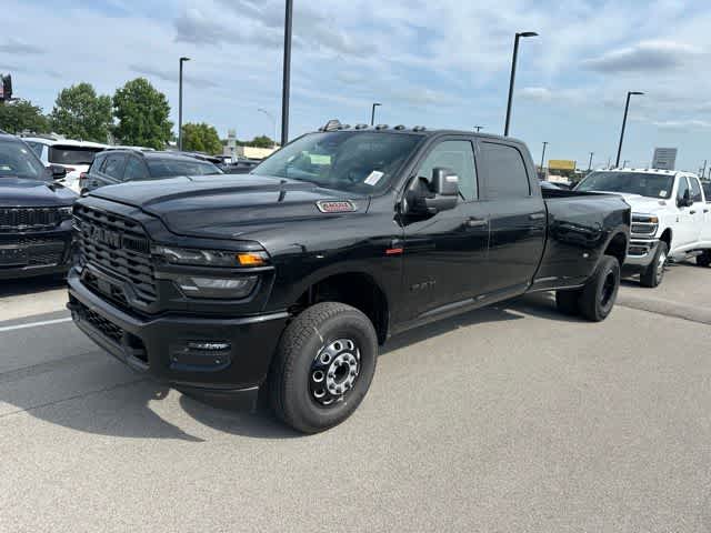 2026 RAM 3500 RAM 3500 BIG HORN CREW CAB 4X4 8' BOX