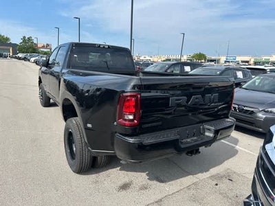 2026 RAM 3500 RAM 3500 BIG HORN CREW CAB 4X4 8' BOX