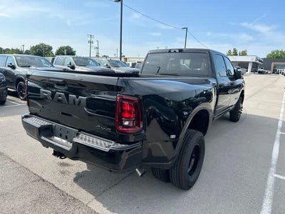 2026 RAM 3500 RAM 3500 BIG HORN CREW CAB 4X4 8' BOX