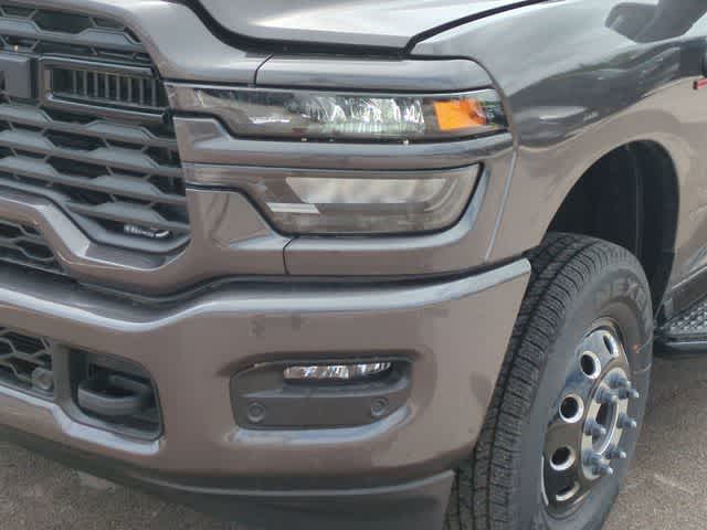 2026 RAM 3500 RAM 3500 BIG HORN CREW CAB 4X4 8' BOX