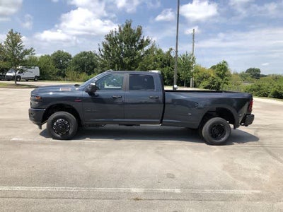 2026 RAM 3500 RAM 3500 BIG HORN CREW CAB 4X4 8' BOX