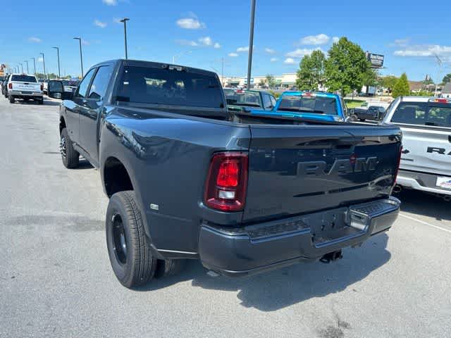 2026 RAM 3500 RAM 3500 BIG HORN CREW CAB 4X4 8' BOX