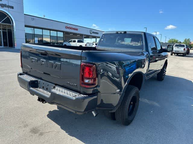 2026 RAM 3500 RAM 3500 BIG HORN CREW CAB 4X4 8' BOX