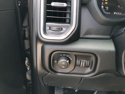 2026 RAM 3500 RAM 3500 LARAMIE CREW CAB 4X4 8' BOX