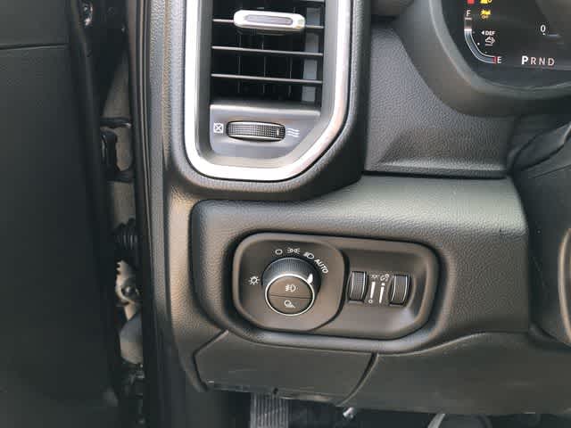 2026 RAM 3500 RAM 3500 LARAMIE CREW CAB 4X4 8' BOX