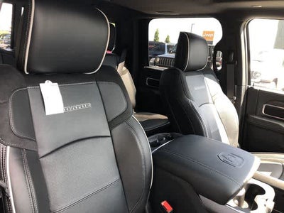 2026 RAM 3500 RAM 3500 LARAMIE CREW CAB 4X4 8' BOX