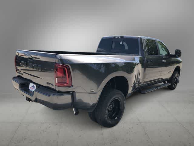 2026 RAM 3500 RAM 3500 LARAMIE CREW CAB 4X4 8' BOX