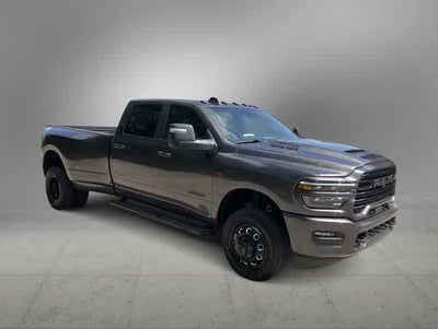 2026 RAM 3500 RAM 3500 LARAMIE CREW CAB 4X4 8' BOX