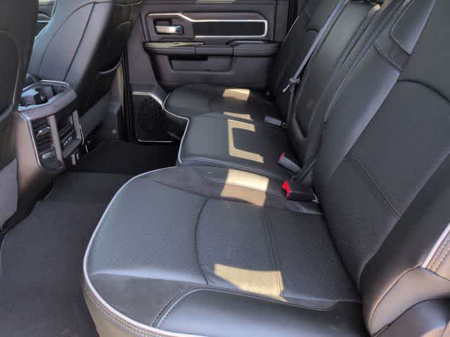 2026 RAM 3500 RAM 3500 LARAMIE CREW CAB 4X4 8' BOX
