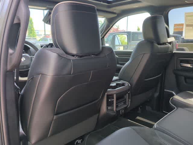2026 RAM 3500 RAM 3500 LARAMIE CREW CAB 4X4 8' BOX