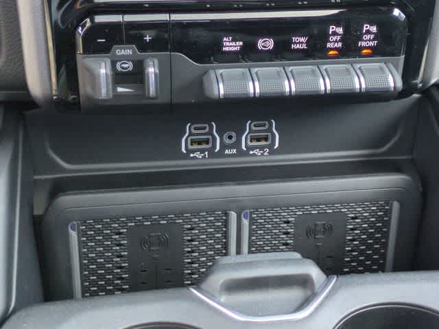 2026 RAM 3500 RAM 3500 LARAMIE CREW CAB 4X4 8' BOX