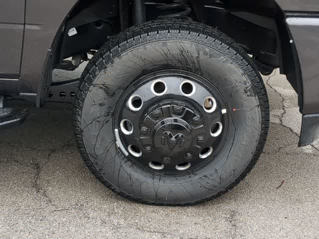 2026 RAM 3500 RAM 3500 LARAMIE CREW CAB 4X4 8' BOX