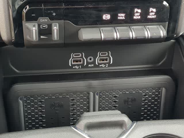 2026 RAM 3500 RAM 3500 LARAMIE CREW CAB 4X4 8' BOX