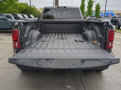 2026 RAM 3500 RAM 3500 LARAMIE CREW CAB 4X4 8' BOX