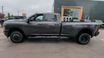 2026 RAM 3500 RAM 3500 LARAMIE CREW CAB 4X4 8' BOX
