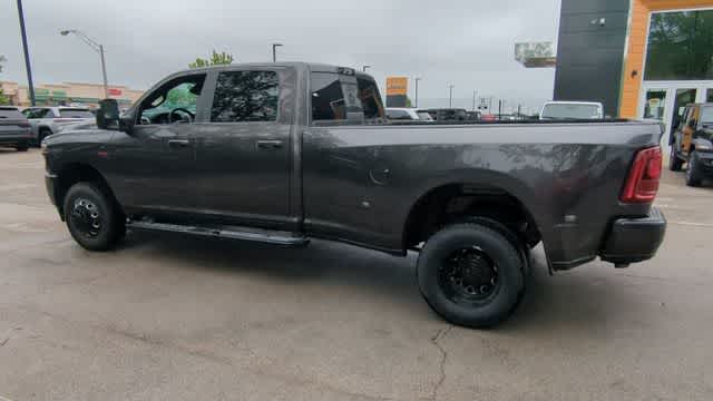 2026 RAM 3500 RAM 3500 LARAMIE CREW CAB 4X4 8' BOX