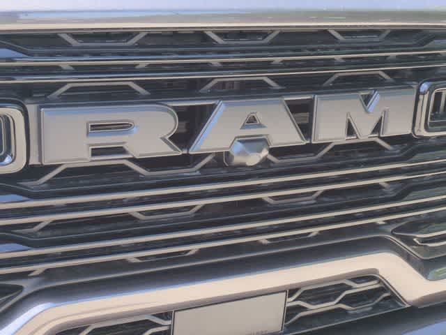 2026 RAM 3500 RAM 3500 LARAMIE CREW CAB 4X4 8' BOX