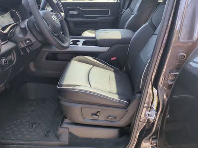 2026 RAM 3500 RAM 3500 LARAMIE CREW CAB 4X4 8' BOX