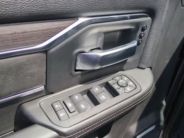 2026 RAM 3500 RAM 3500 LARAMIE CREW CAB 4X4 8' BOX