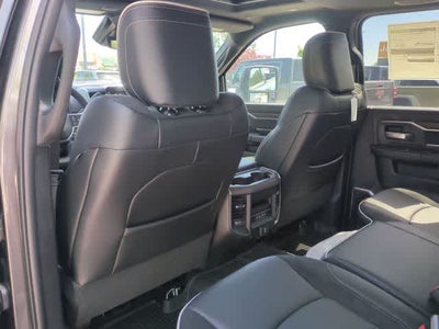 2026 RAM 3500 RAM 3500 LARAMIE CREW CAB 4X4 8' BOX