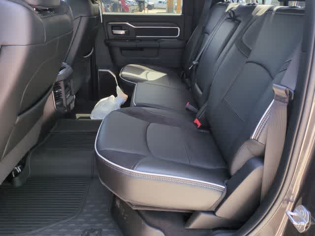 2026 RAM 3500 RAM 3500 LARAMIE CREW CAB 4X4 8' BOX