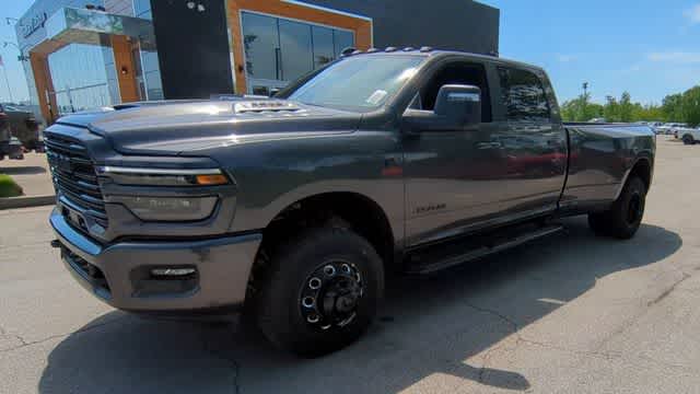 2026 RAM 3500 RAM 3500 LARAMIE CREW CAB 4X4 8' BOX