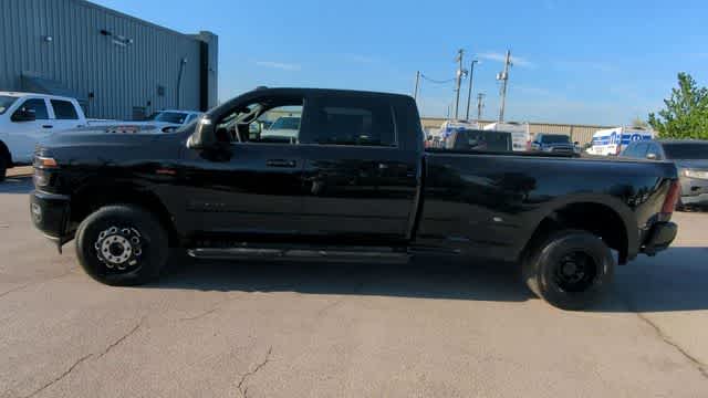 2026 RAM 3500 RAM 3500 LARAMIE CREW CAB 4X4 8' BOX