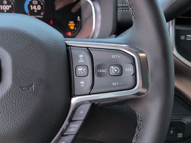 2026 RAM 3500 RAM 3500 LARAMIE CREW CAB 4X4 8' BOX