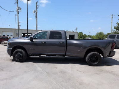 2026 RAM 3500 RAM 3500 LARAMIE CREW CAB 4X4 8' BOX