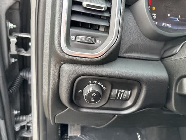 2026 RAM 3500 RAM 3500 LARAMIE CREW CAB 4X4 8' BOX