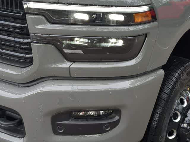 2026 RAM 3500 RAM 3500 LARAMIE CREW CAB 4X4 8' BOX
