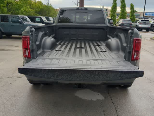 2026 RAM 3500 RAM 3500 LARAMIE CREW CAB 4X4 8' BOX