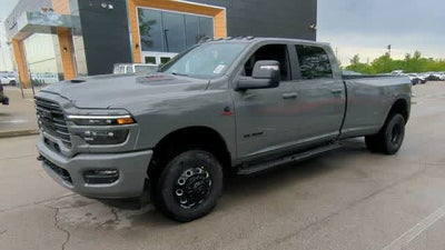 2026 RAM 3500 RAM 3500 LARAMIE CREW CAB 4X4 8' BOX