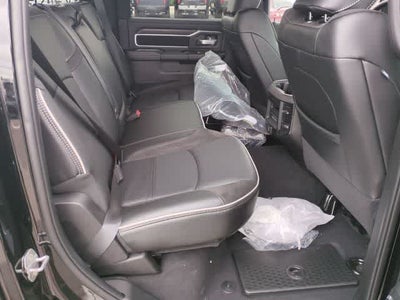 2026 RAM 3500 RAM 3500 LARAMIE CREW CAB 4X4 8' BOX