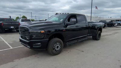 2026 RAM 3500 RAM 3500 LARAMIE CREW CAB 4X4 8' BOX